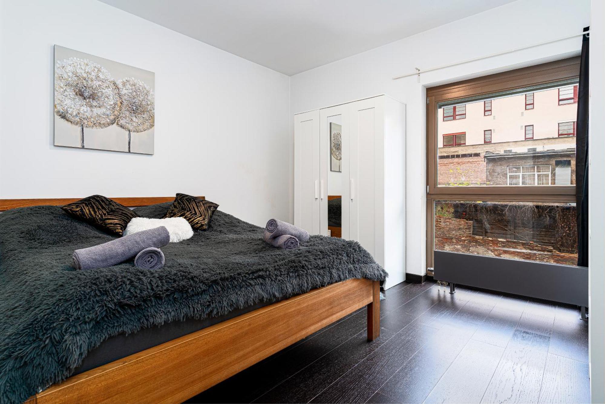 Ice Queen's Kingdom Apartment